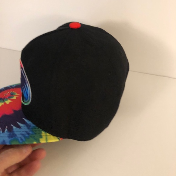 TM/DC Comics Batman Multicolored/Black Hat - Picture 15 of 16